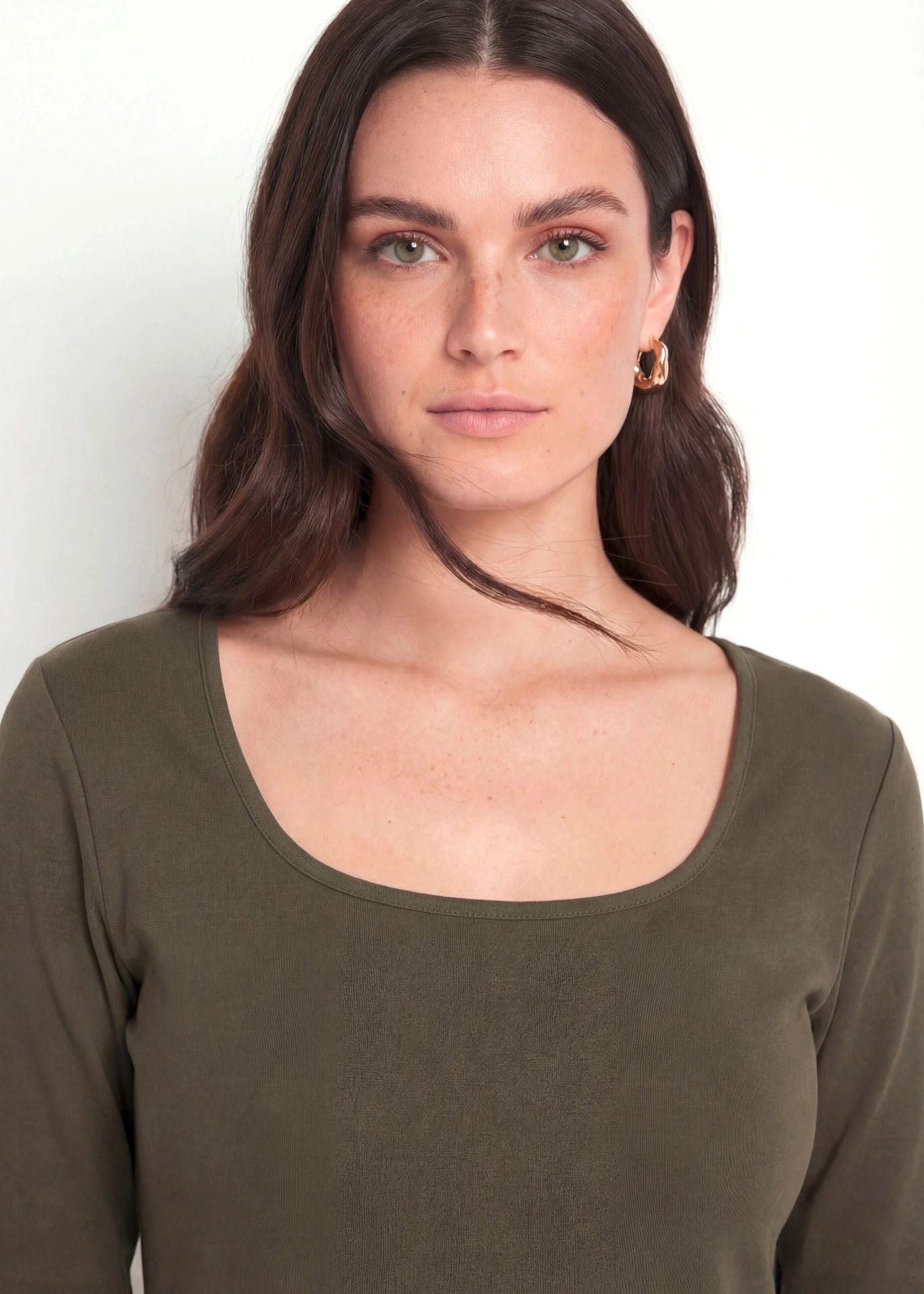 Robe en jersey 100% coton • olive foncé • Boutique bonprix