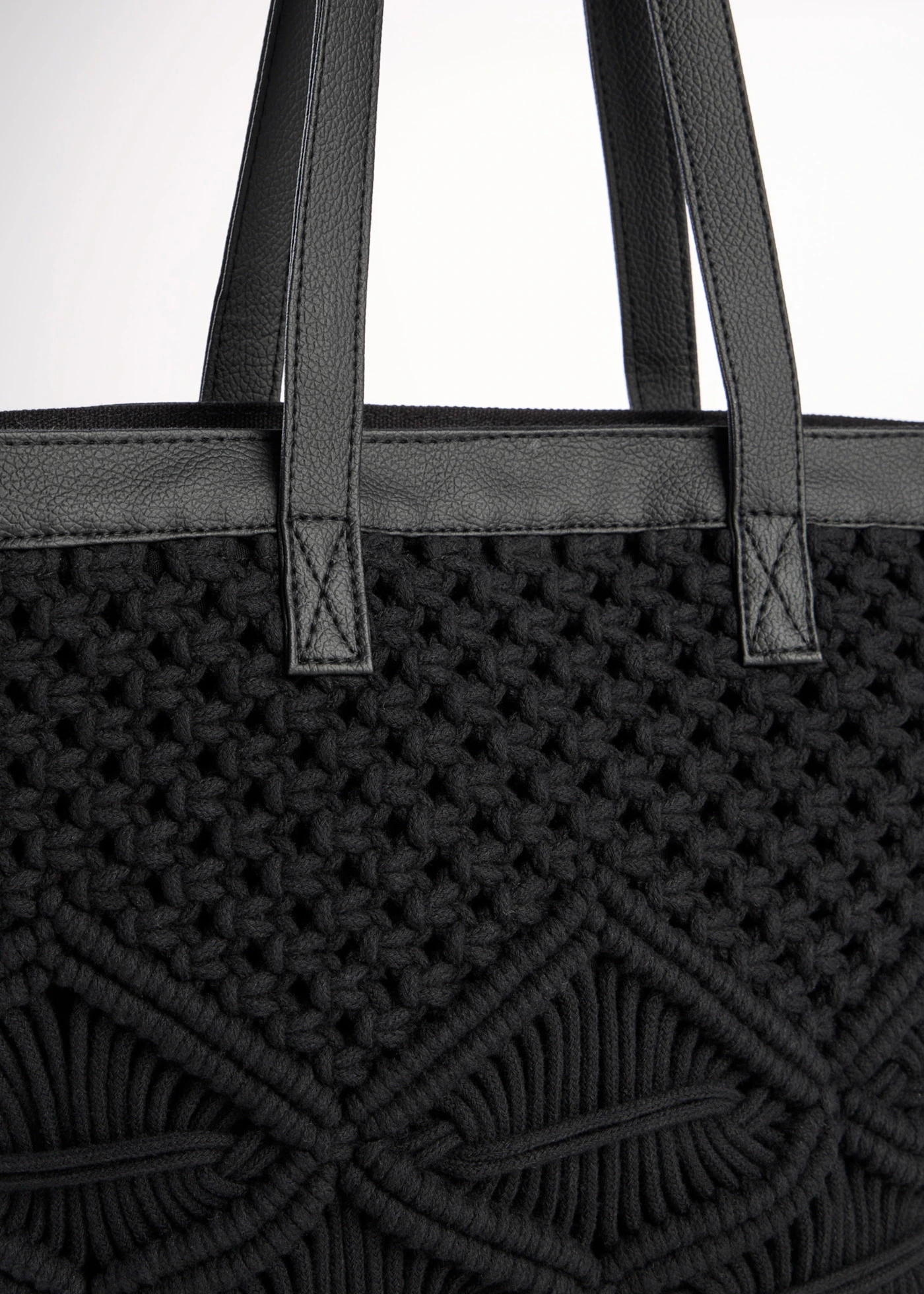 Geantă shopper din macrame • negru • magazin bonprix