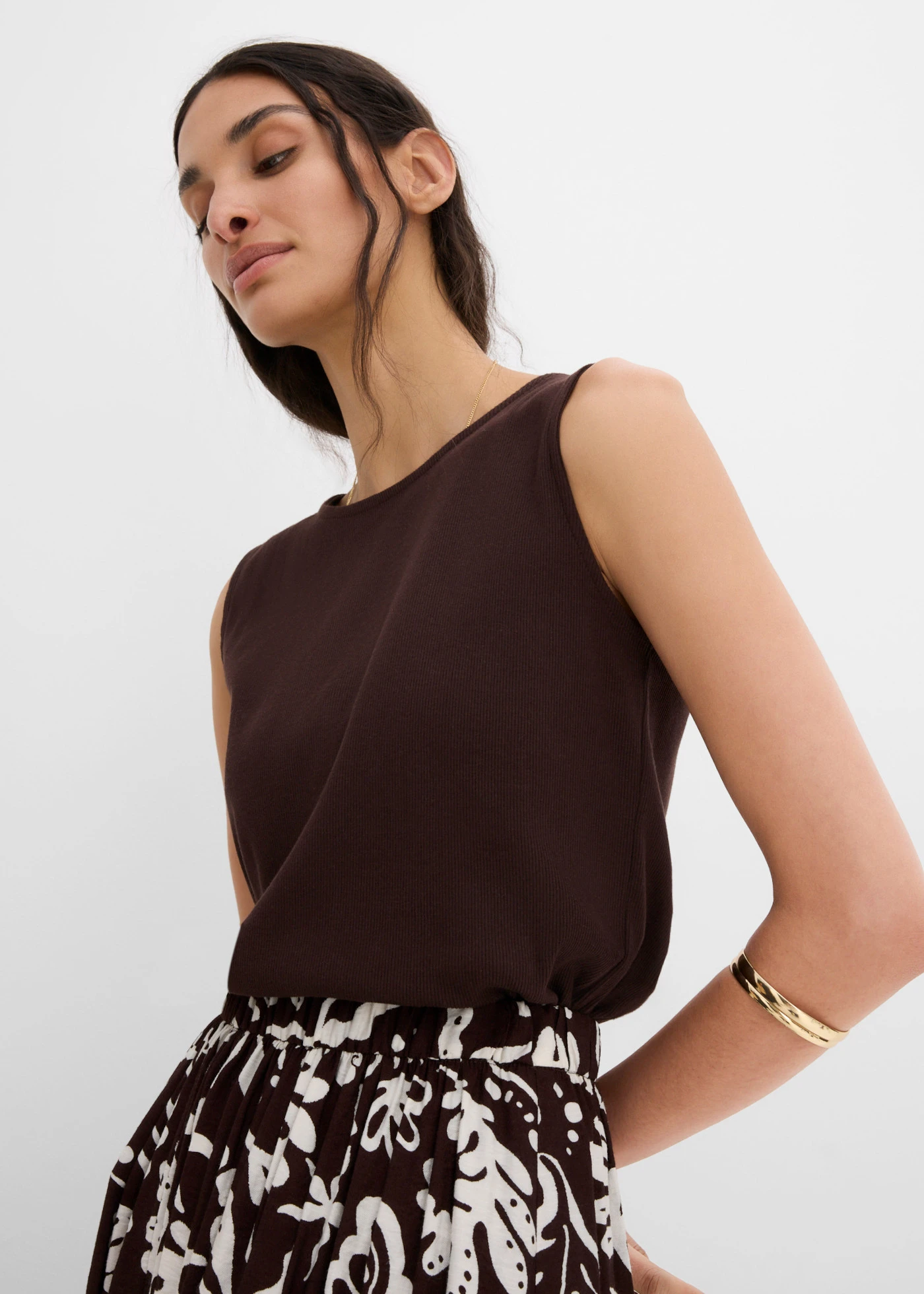 Jupe midi fluide • marron foncé-écru imprimé • product-page.page-title-suffix