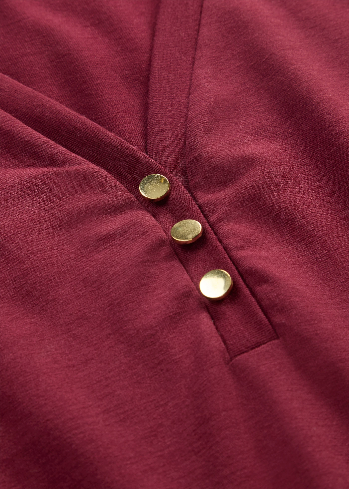 Tričko z viskózy s gombičkami • javorovo červená • obchod bonprix