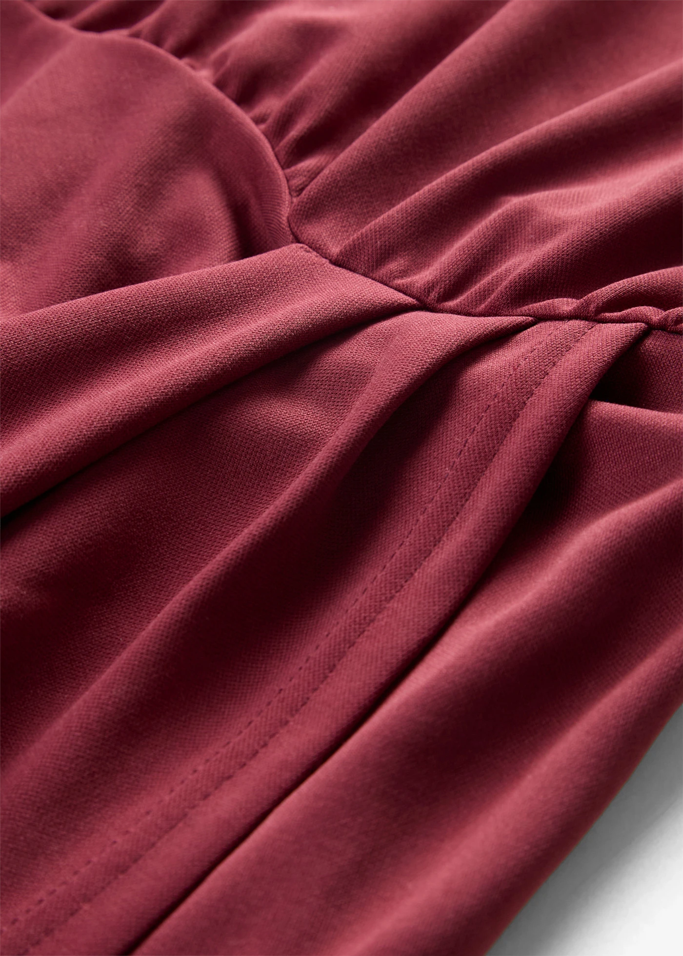 Robe en jersey viscose • rouge érable • product-page.page-title-suffix
