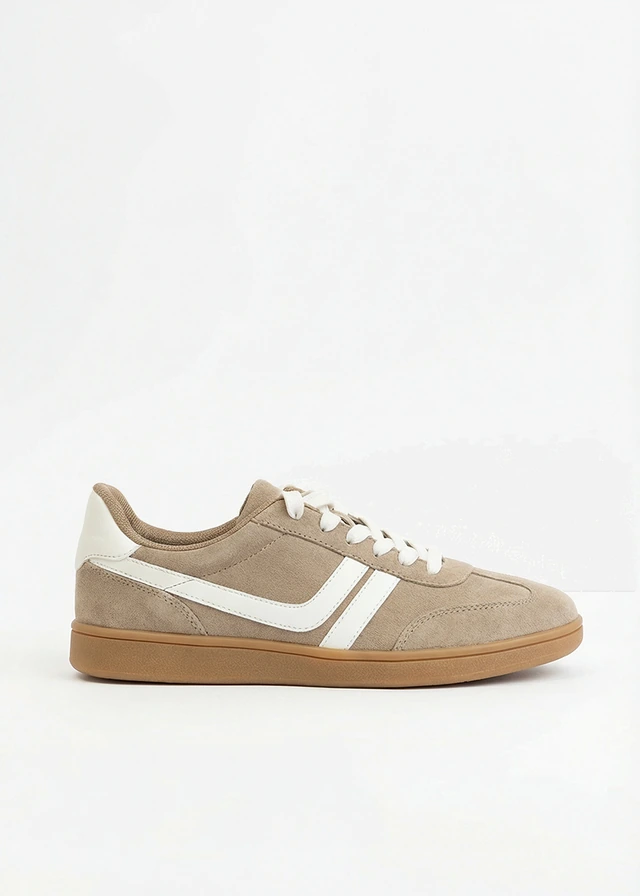Pantofi sport cu aspect retro • bej-stuf • magazin bonprix