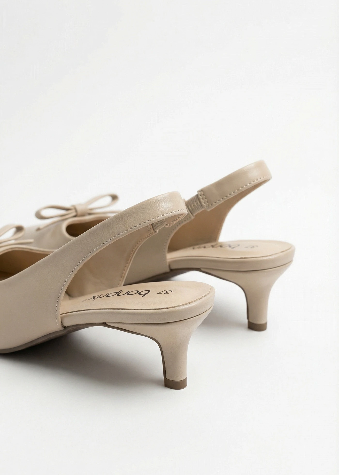 Escarpins slingback avec nœud • beige • Boutique bonprix