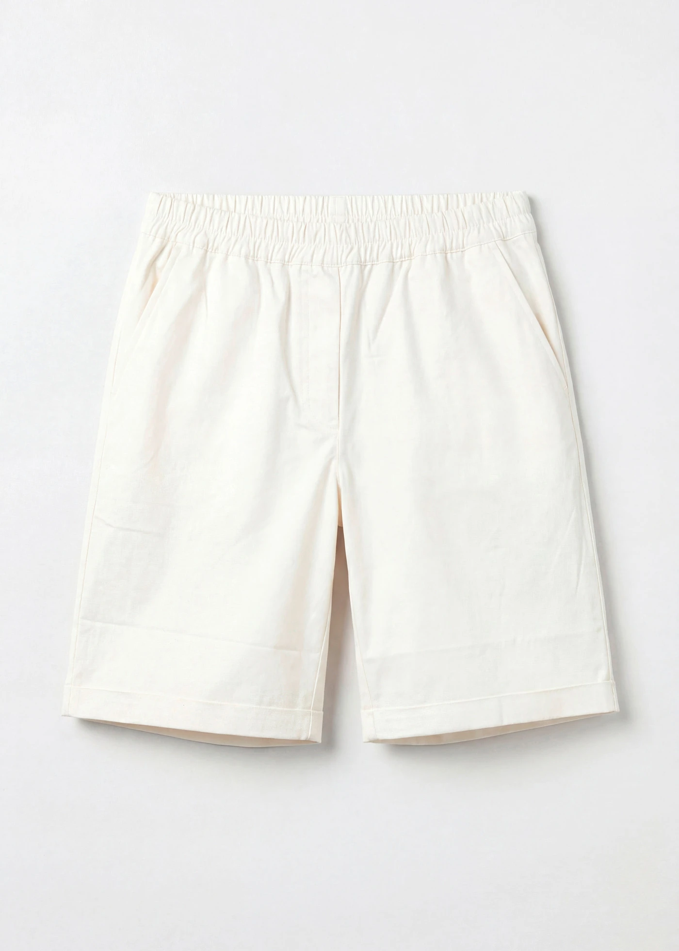 Bermuda effet paper touch en coton extensible • écru • Boutique bonprix