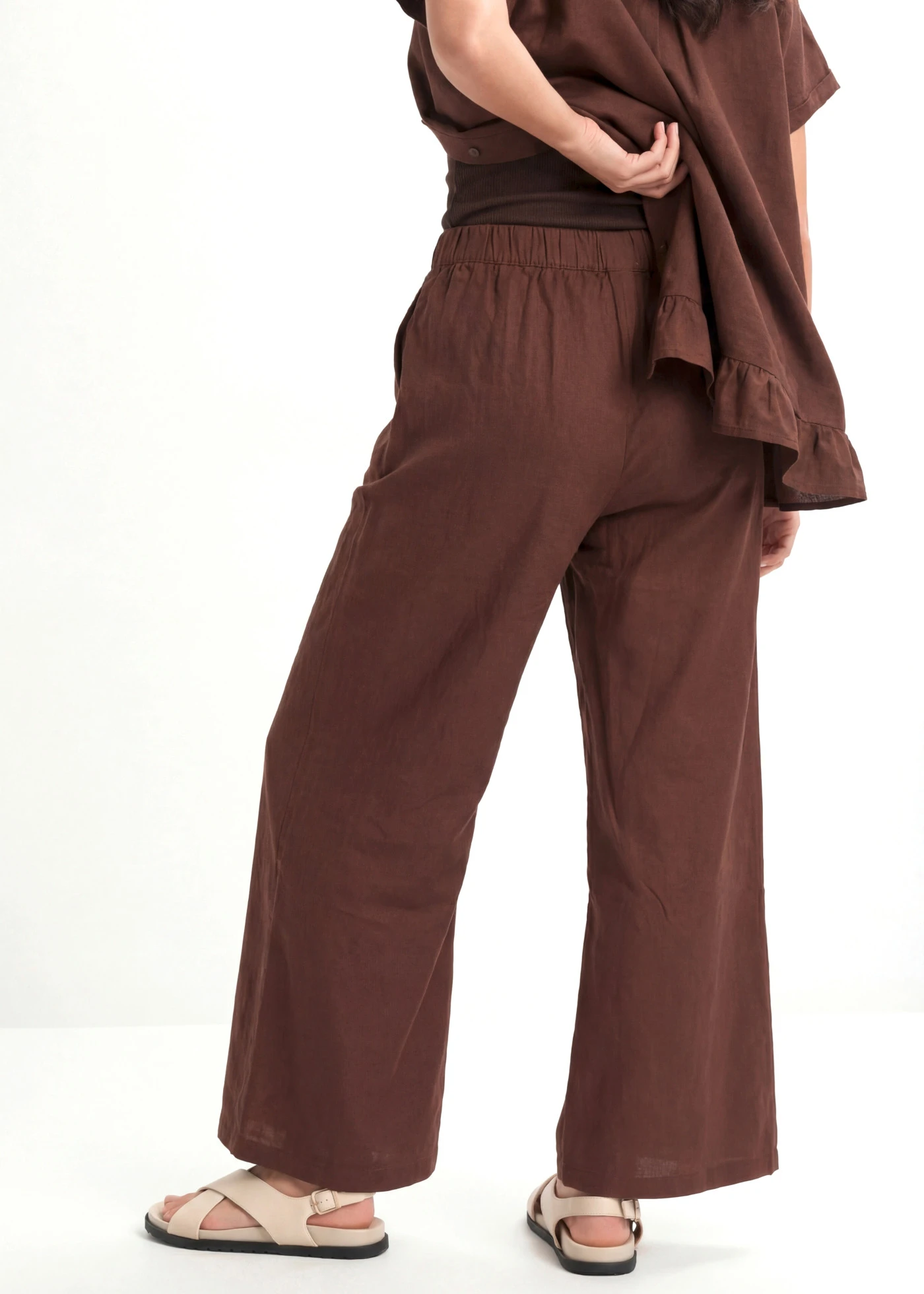 Pantalon large en lin majoritaire • marron • Boutique bonprix