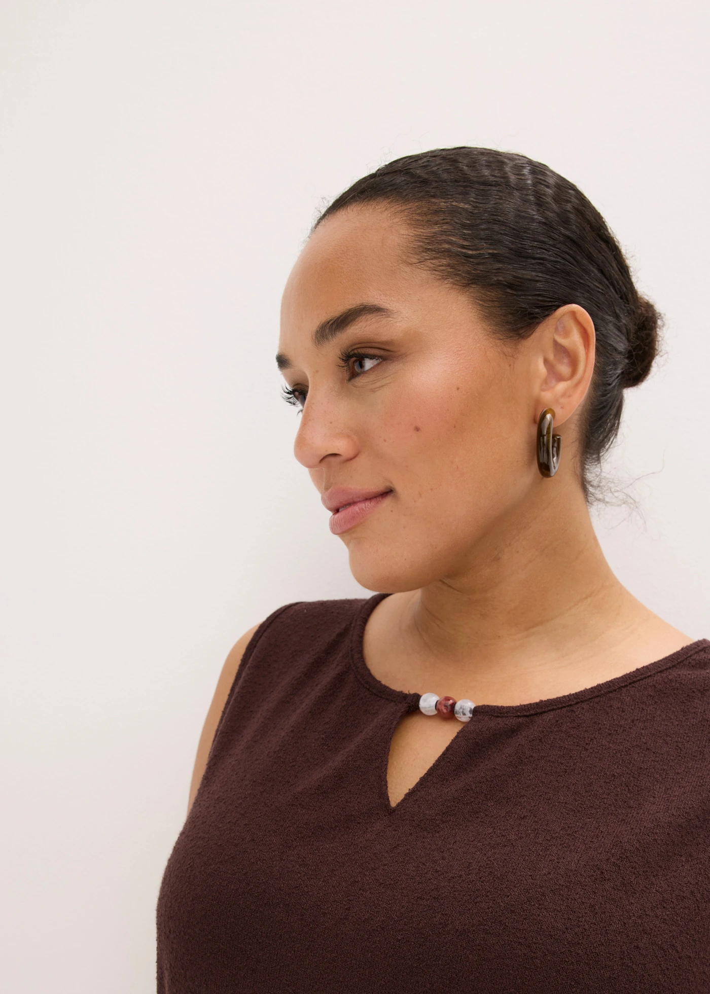 Kötött top gyöngyös részlettel • fahéjpiros plus size • bonprix áruház