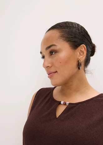 Top en maille à détail perle • marron foncé plus size • Boutique bonprix