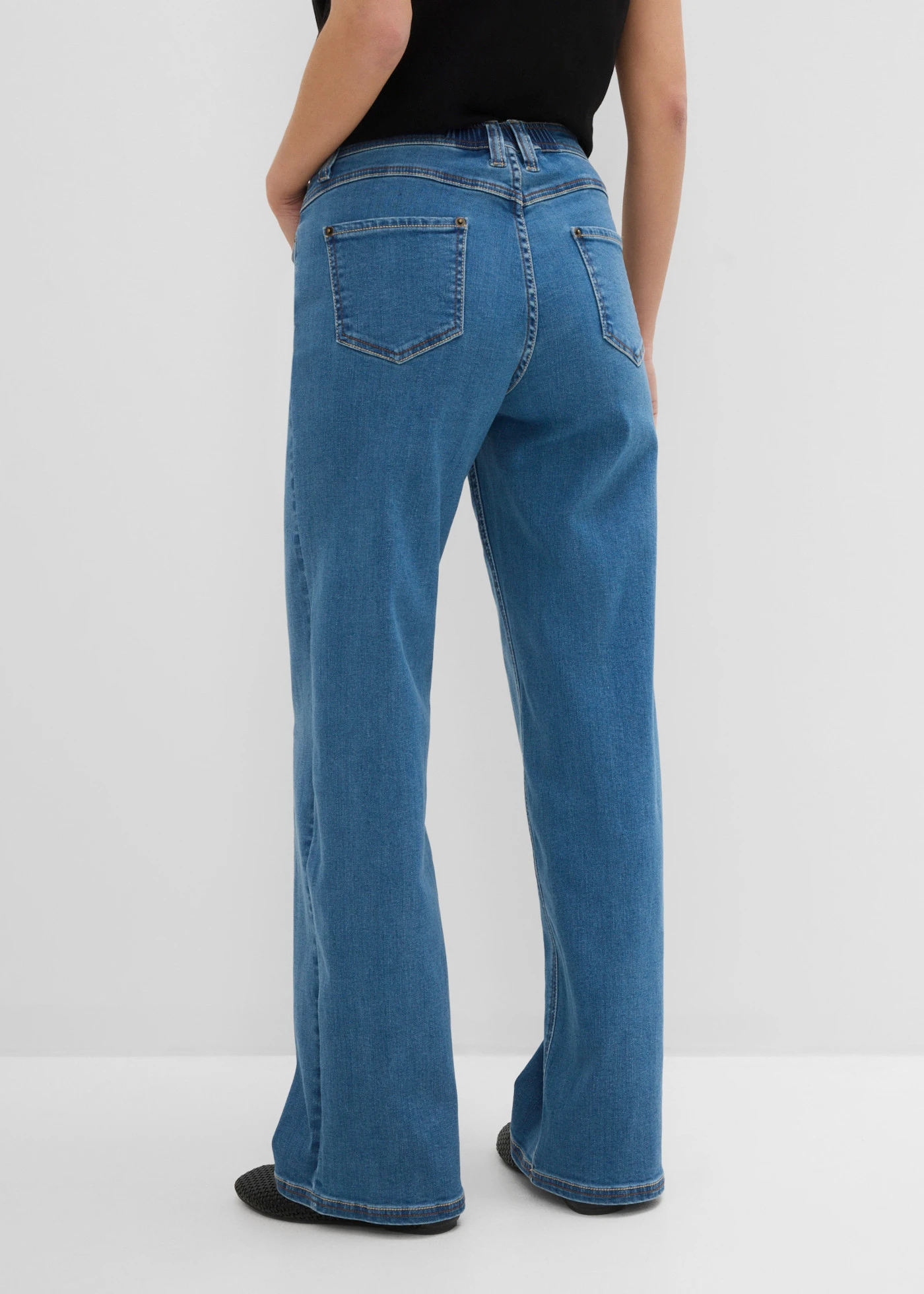 Jean large à taille mi-haute élastiquée • bleu clair denim used • Boutique bonprix