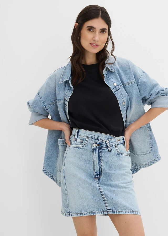 Spijkerrok met een asymmetrische band • ijsblauw denim used • product-page.page-title-suffix