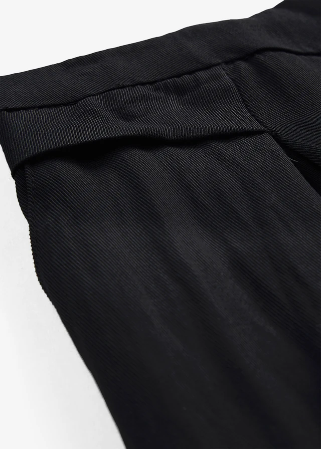 Culotte met soepele viscose • zwart • product-page.page-title-suffix