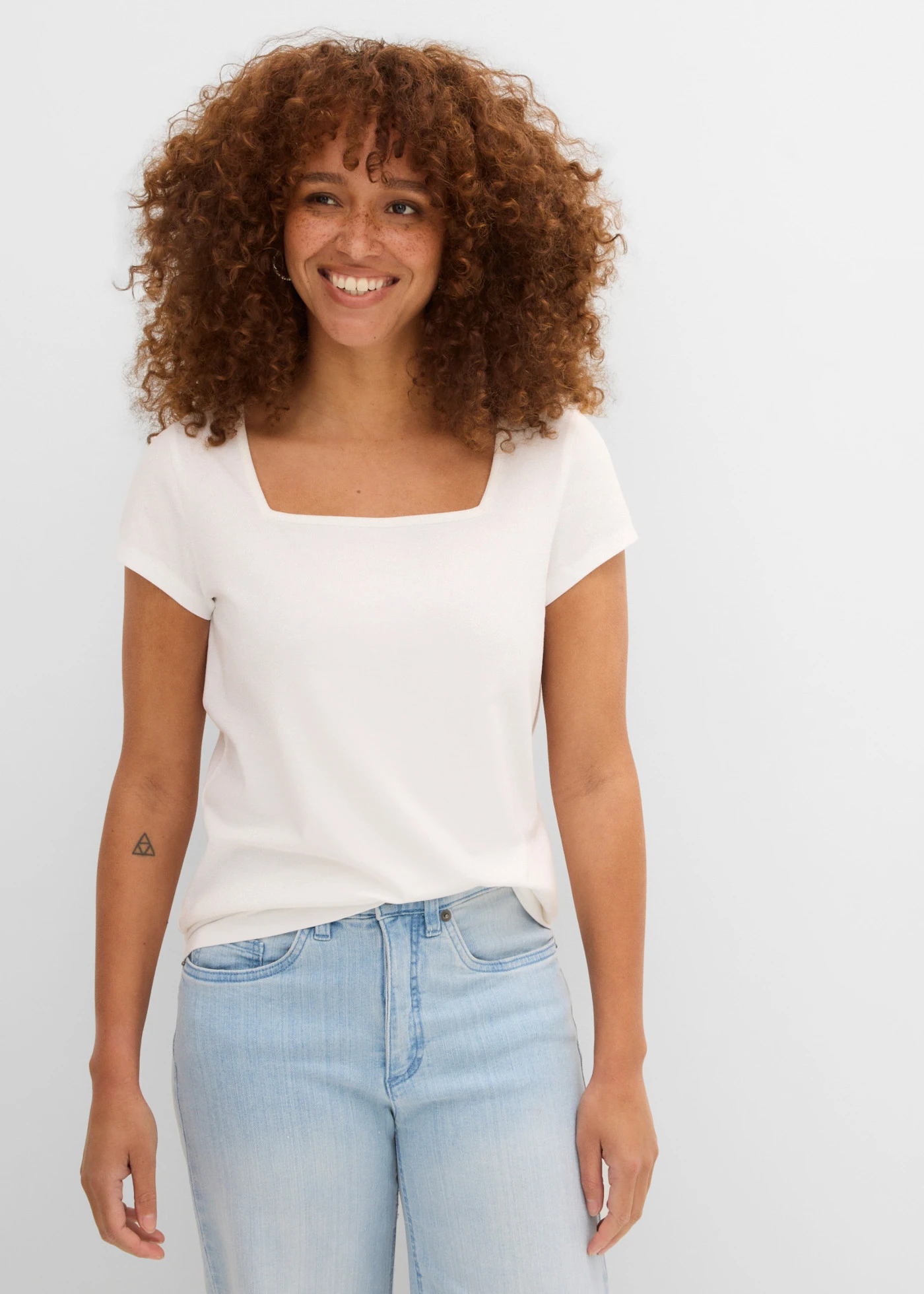 Shirt met carréhals en korte mouwen • wit • product-page.page-title-suffix