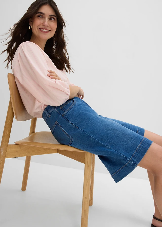 Bermudy jeansowe, mid waist, z bawełny organicznej • niebieski denim "used" • sklep bonprix