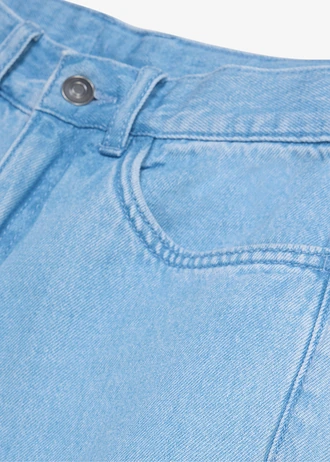 Bermudy jeansowe z regulowanym pasem, loose fit, kolor: niebieski denim
