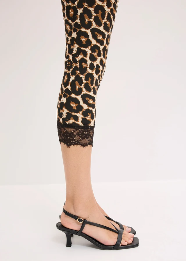 Capri legging csipkével • világos homok-leopárdmintás • bonprix áruház