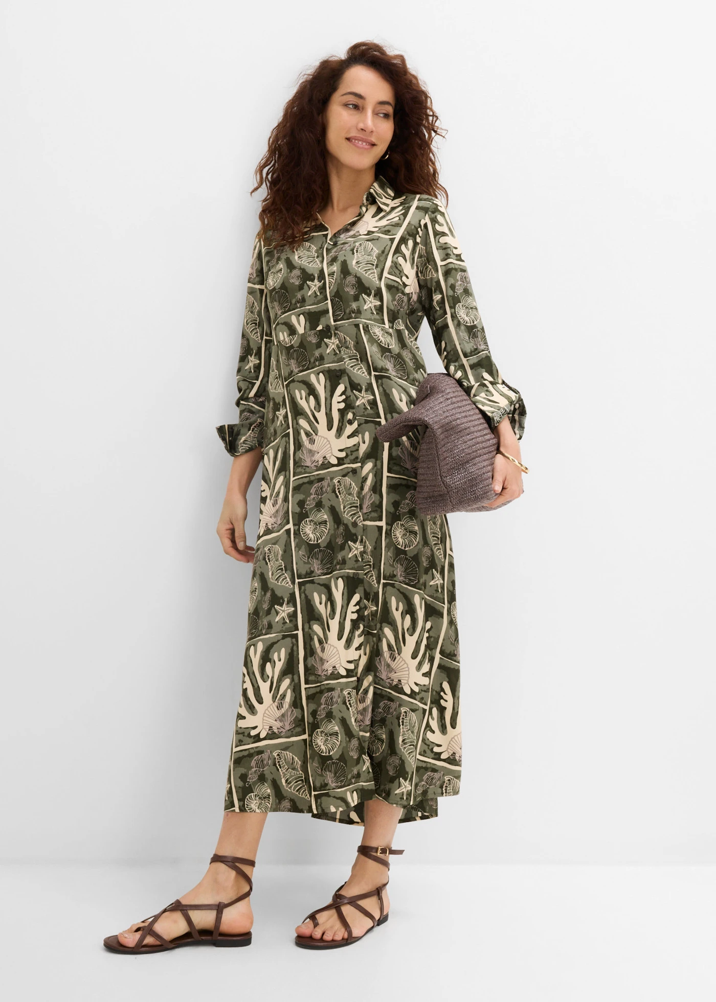 Robe-chemise en viscose fluide • beige galet-vert foncé imprimé • product-page.page-title-suffix
