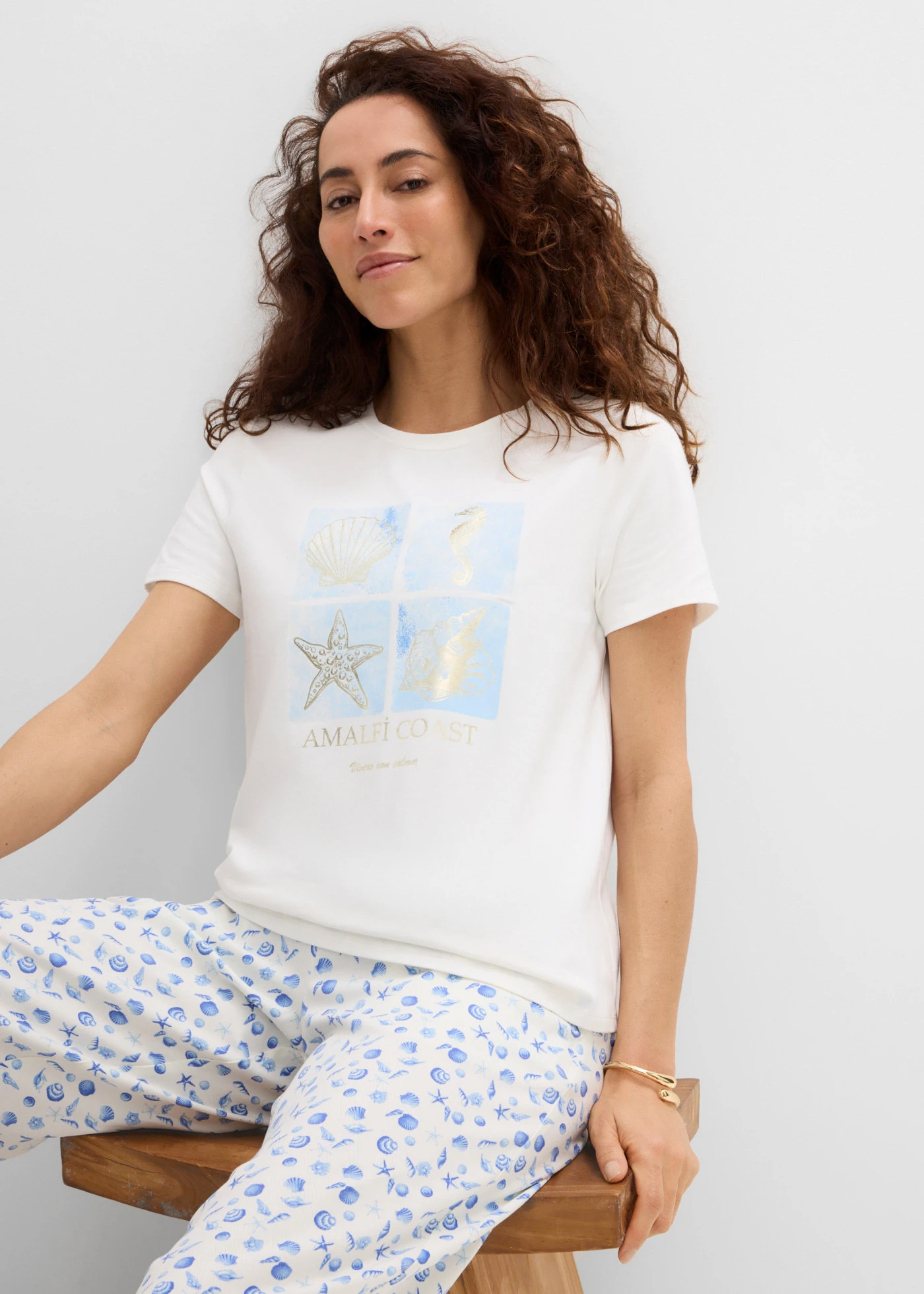 Bluză din bumbac • ecru-bleu cu imprimeu • magazin bonprix
