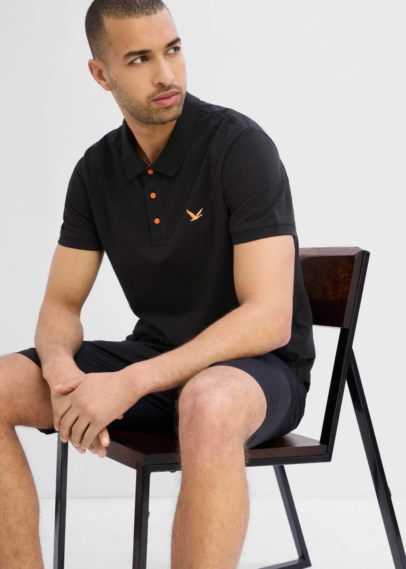 Polo en maille piquée 100% coton • noir / orange • product-page.page-title-suffix