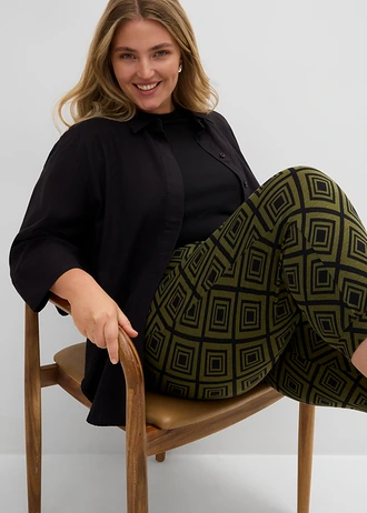 Pantalon 3/4 fluide en viscose extensible • kaki foncé imprimé graphique plus size • Boutique bonprix