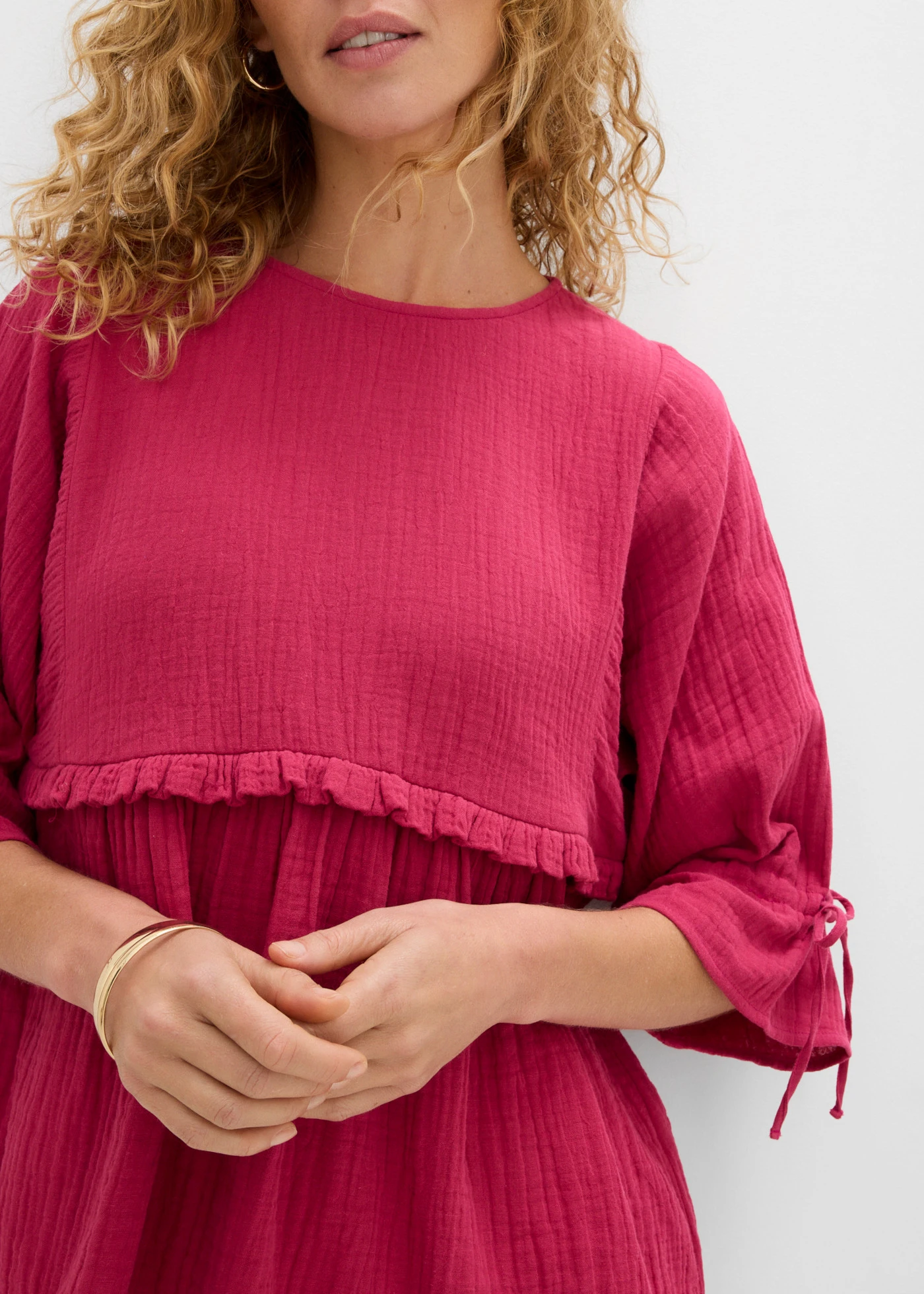 Bluză din muselină vaporoasă • roșu-mov • magazin bonprix