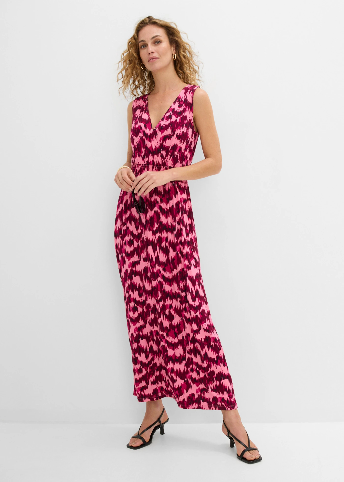 Rochie maxi din amestec moale cu viscoză • roșu-mov-roșu-arțar cu imprimeu • magazin bonprix