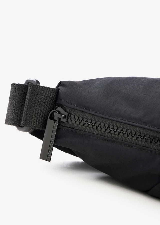 Kabelka Crossbody • čierna • obchod bonprix