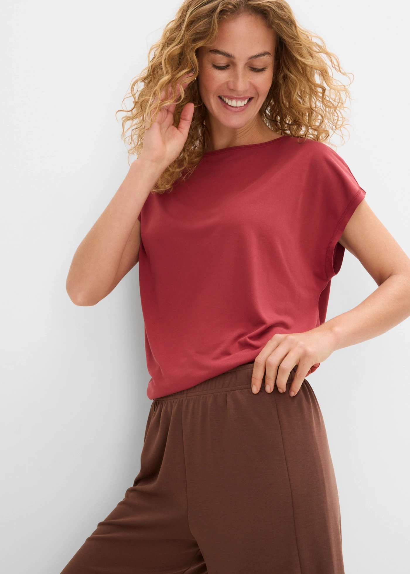 Voľné bermudy z mäkkého viskózového mixu • hnedá • obchod bonprix