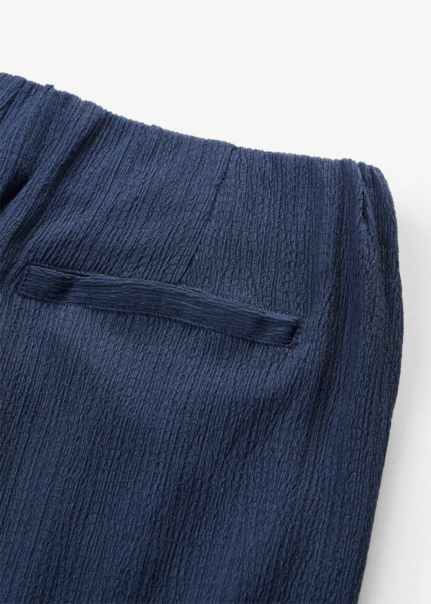 Pantaloni culotte din material cu textură • bleumarin • magazin bonprix