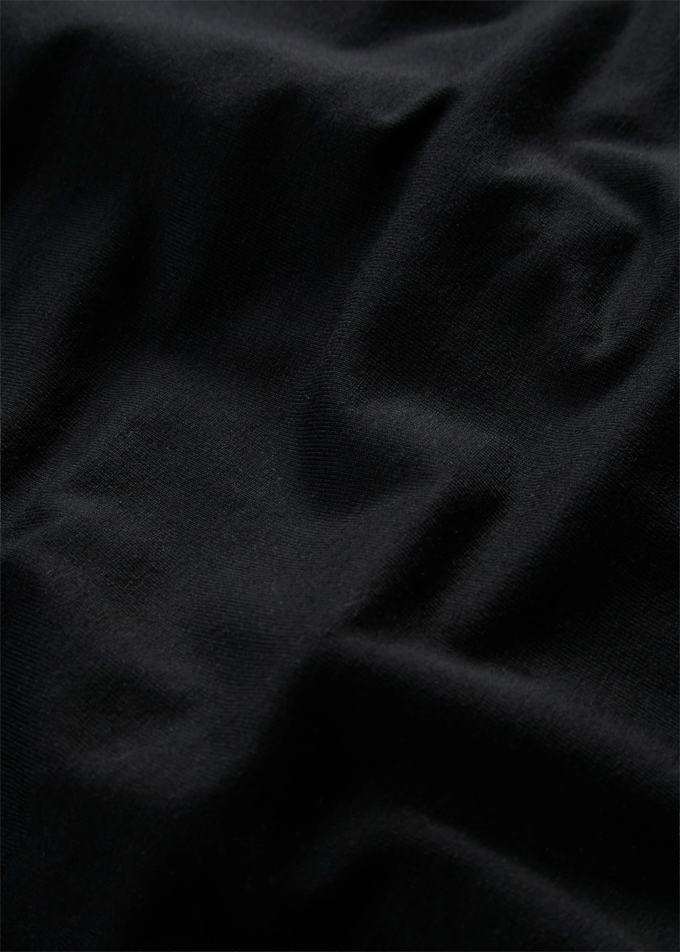 Top fluide à bretelles spaghetti en lyocell extensible • noir • product-page.page-title-suffix