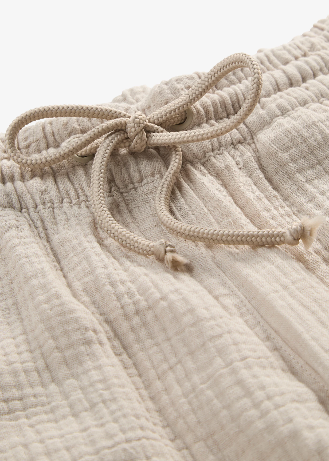 Pantaloni palazzo din muselină vaporoasă • gri-piatră • magazin bonprix
