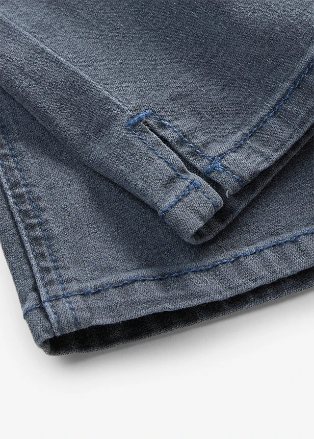 Corsaire en jean extensible • bleu gris used • product-page.page-title-suffix