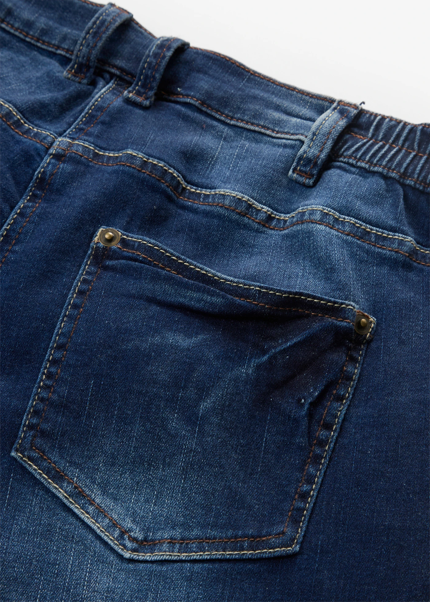 Džínové bermudy Mid Waist, pohodlný pas • nočně modrý denim • bonprix obchod