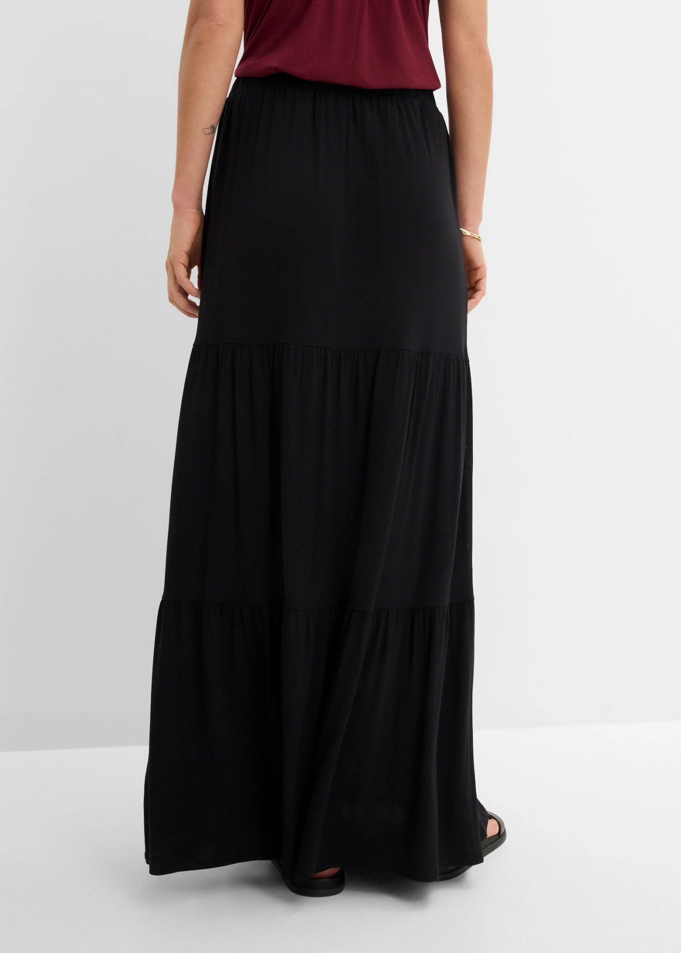 Strokenrok van een soepele viscose-mix • zwart • product-page.page-title-suffix