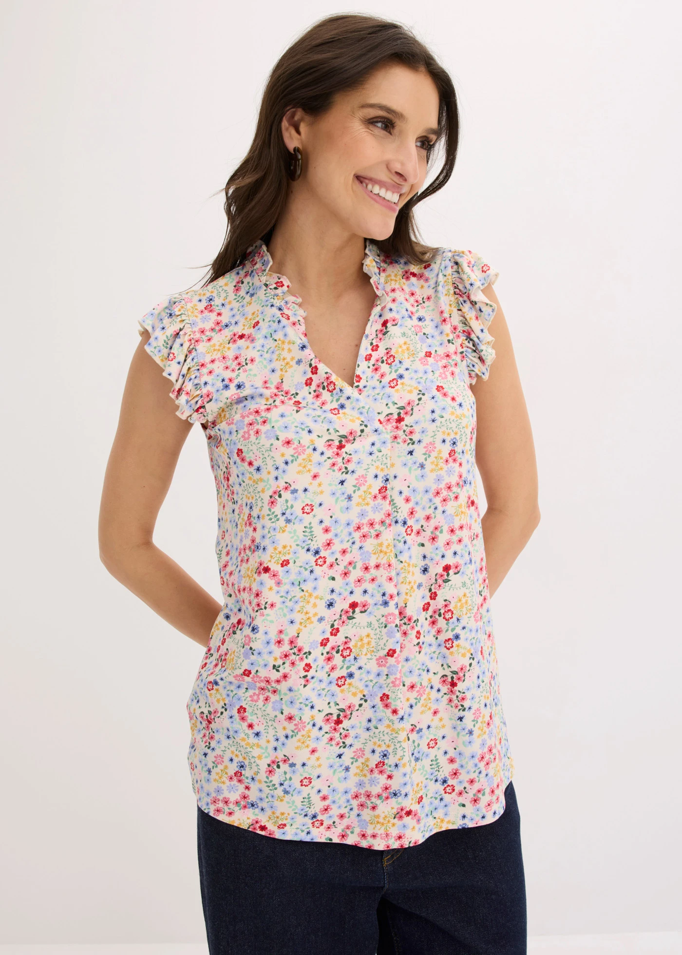 T-shirt van een zachte viscosemix • wolwit-meerkleurig gebloemd • product-page.page-title-suffix