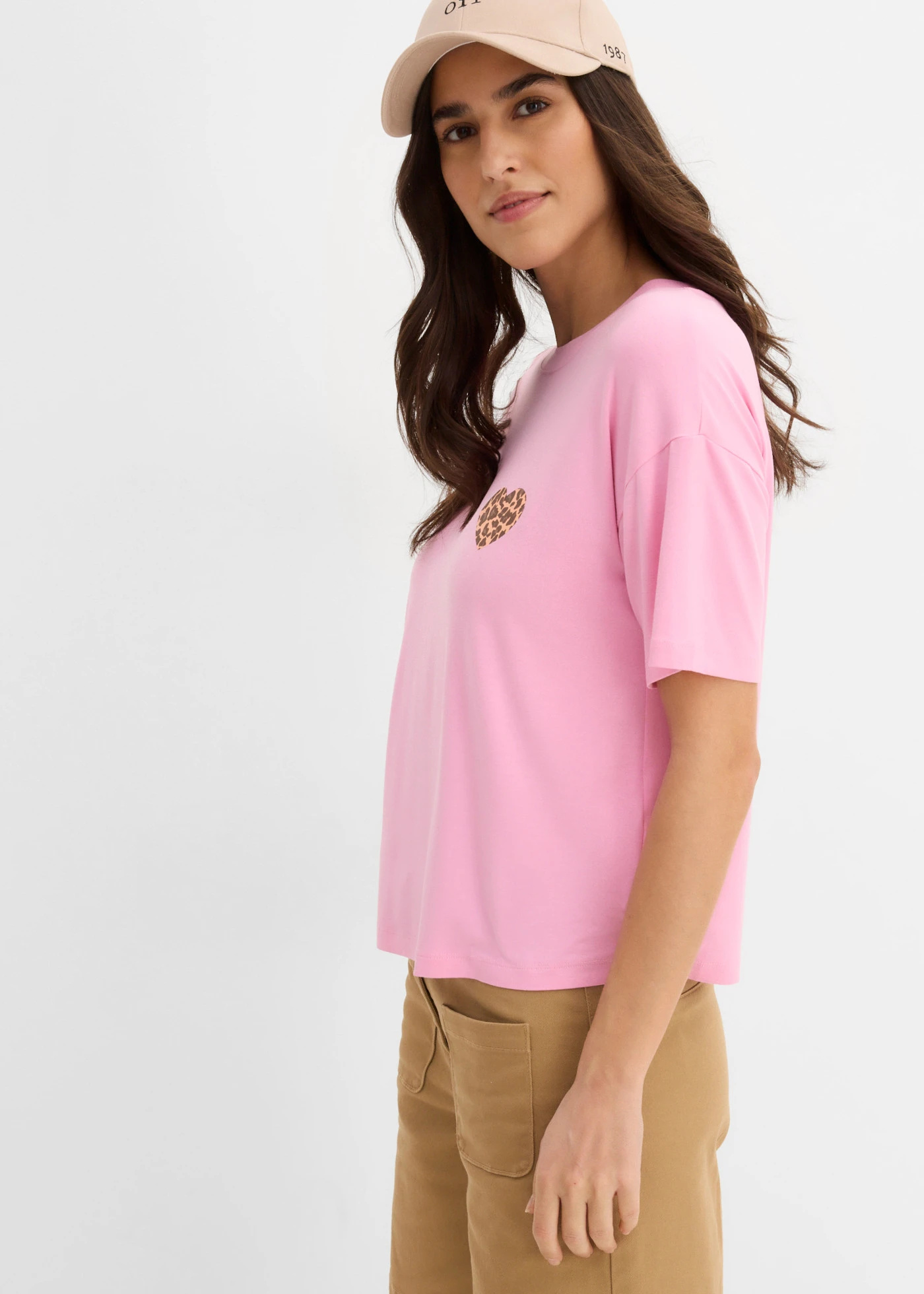 Cropped T-shirt met oversized schouders • roze/beige • product-page.page-title-suffix