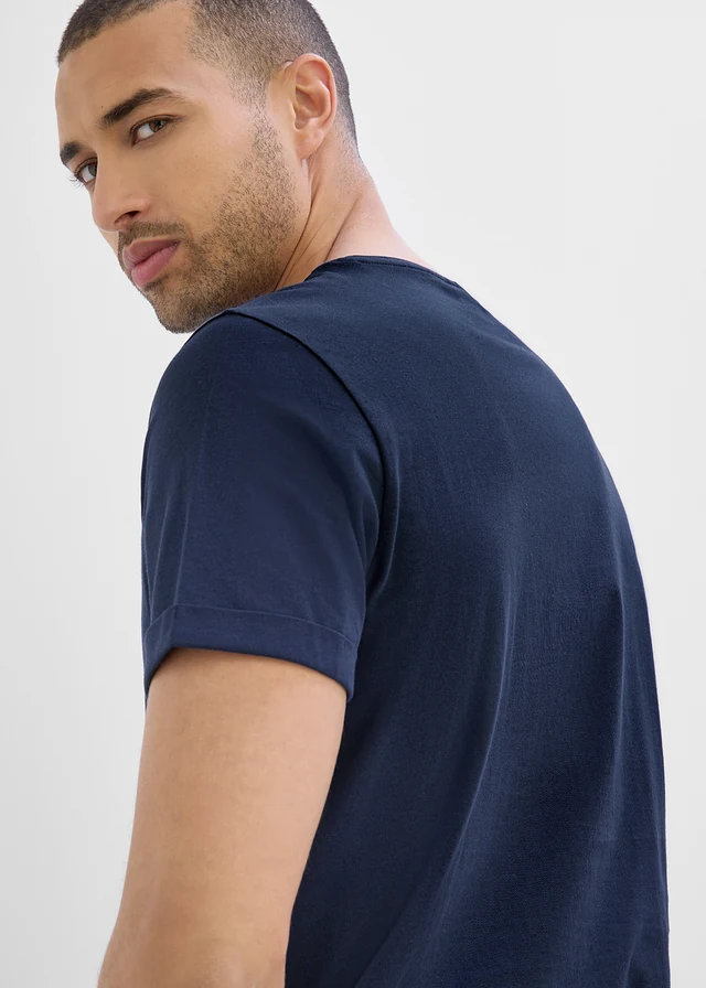 T-shirt van biologisch katoen • donkerblauw met print • product-page.page-title-suffix