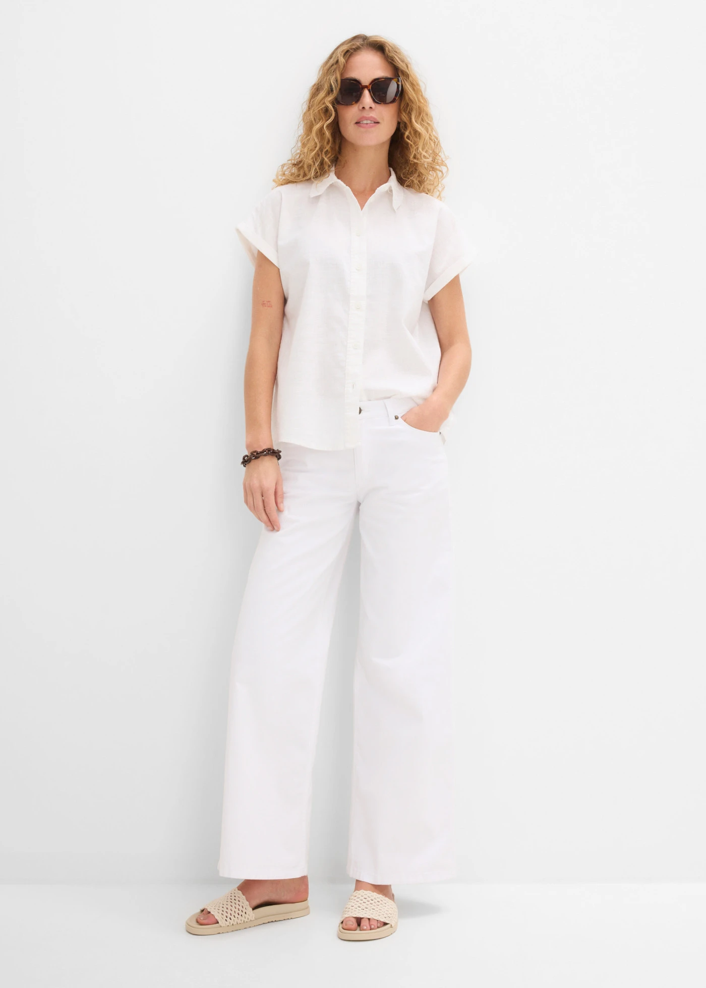 Katoenen blouse met broderie anglaise • wolwit • bonprix online shop