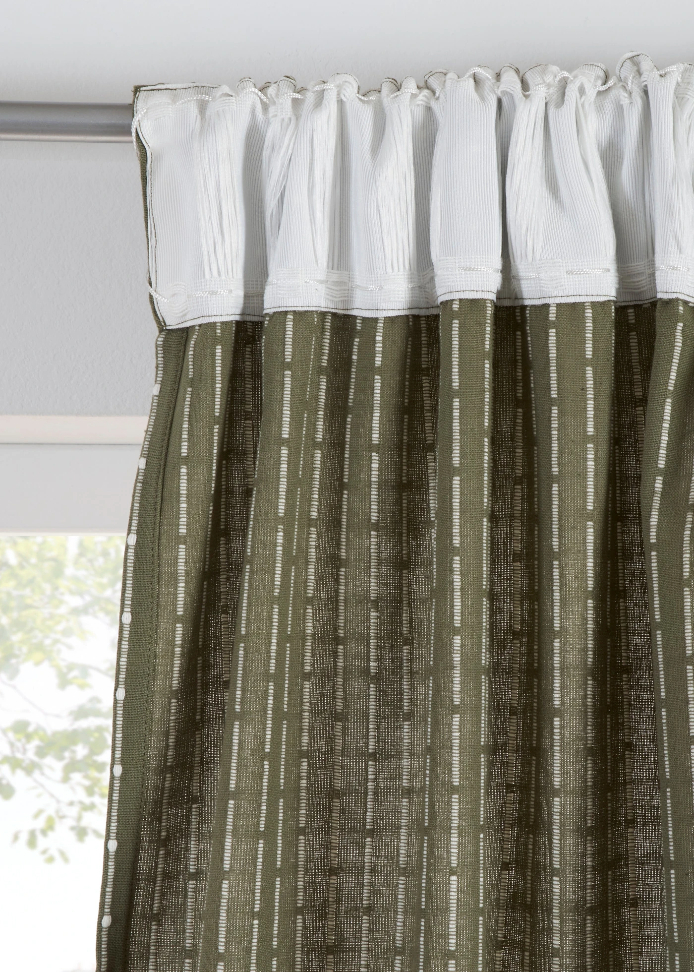 Draperie din material țesut din bumbac organic (1 buc.) • verde măsliniu/crem • magazin bonprix