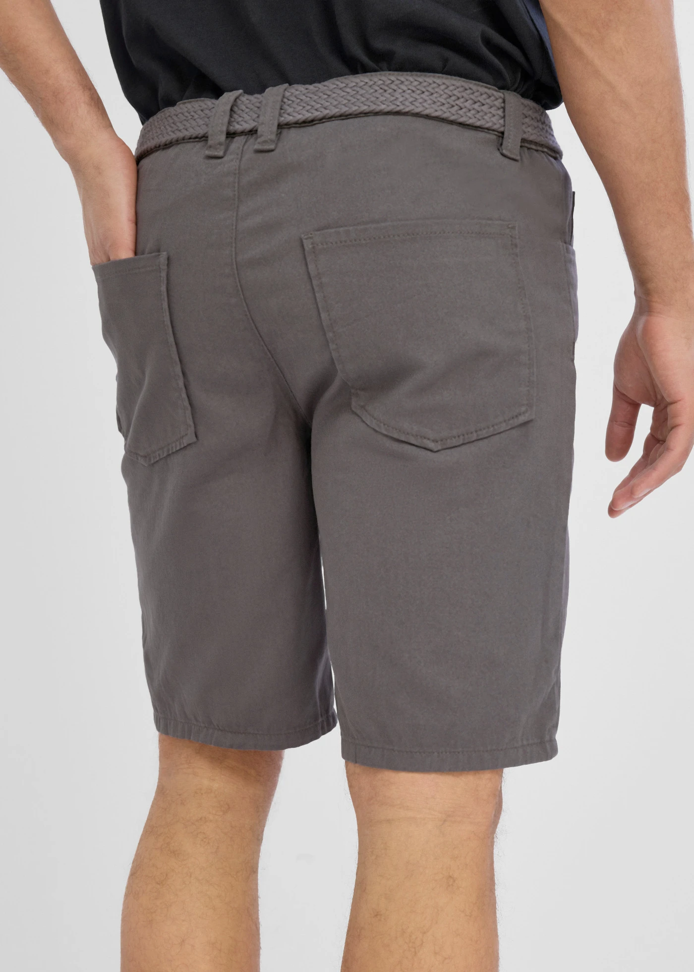 Stretchbermuda met elastische tailleband en riem, regular fit • leisteengrijs • product-page.page-title-suffix