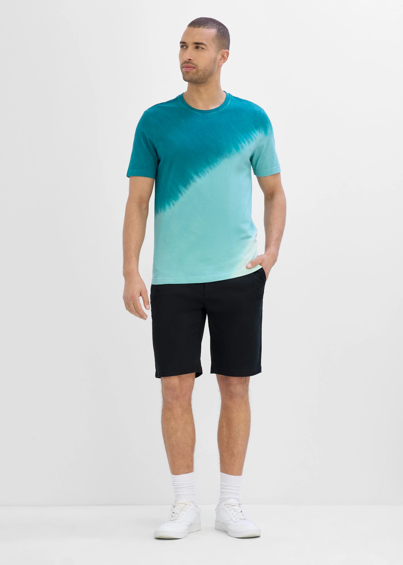 Stretchbermuda met elastische tailleband, regular fit • zwart • product-page.page-title-suffix