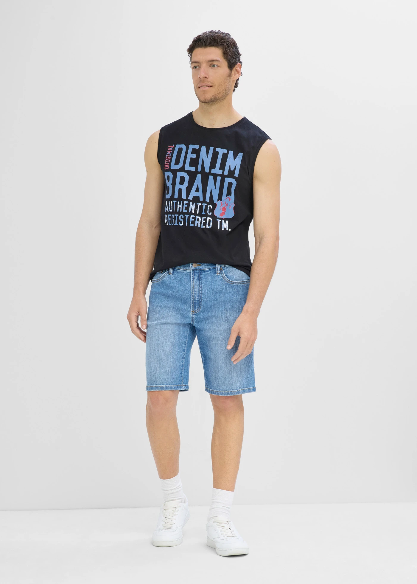 Könnyű farmer bermuda rugalmas derékpánttal (2 db-os csomag), Regular Fit • középkék denim+sötétkék denim • bonprix áruház