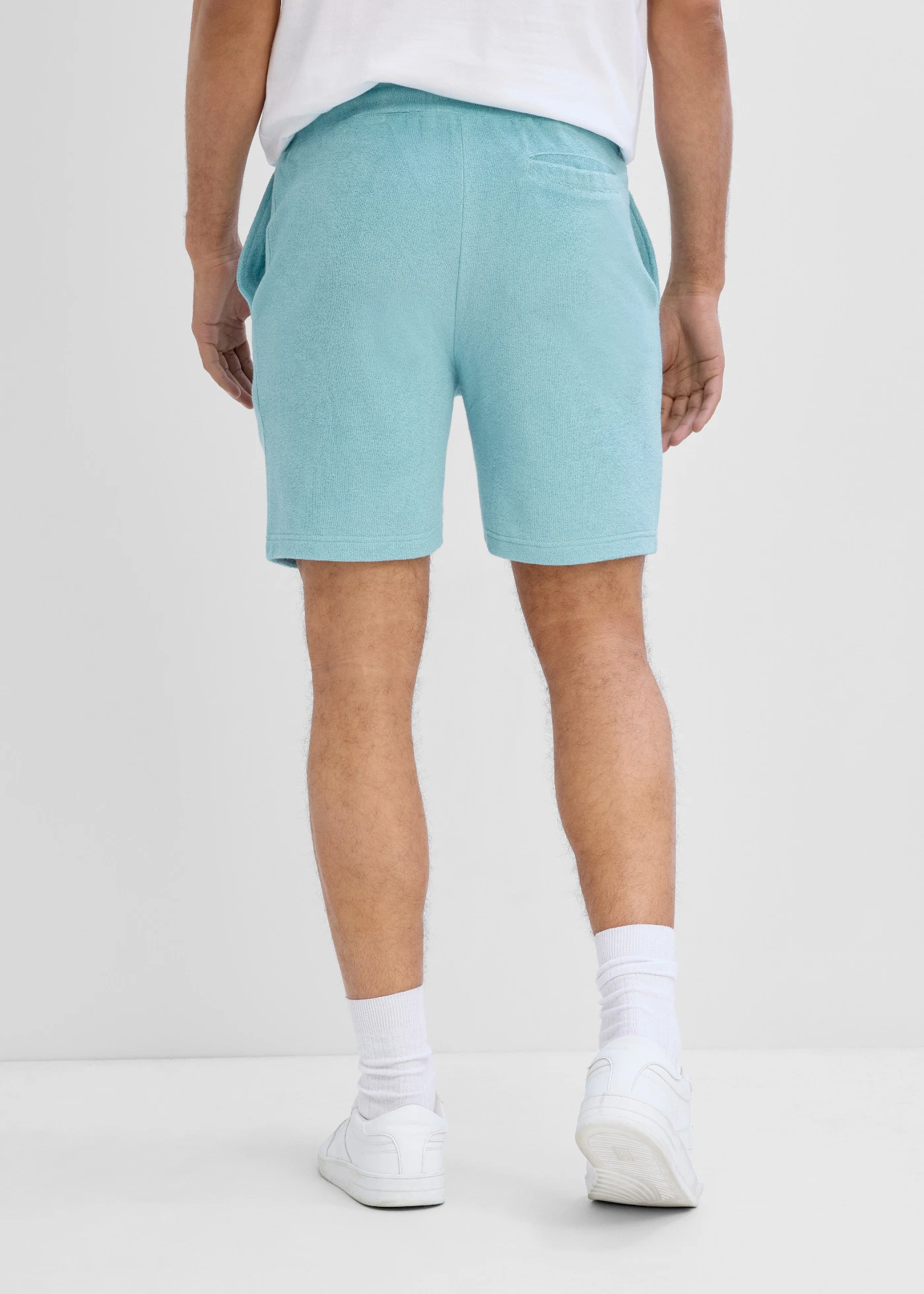 Pantaloni scurți din frotir, cu talie confortabilă • verde-albastru • magazin bonprix
