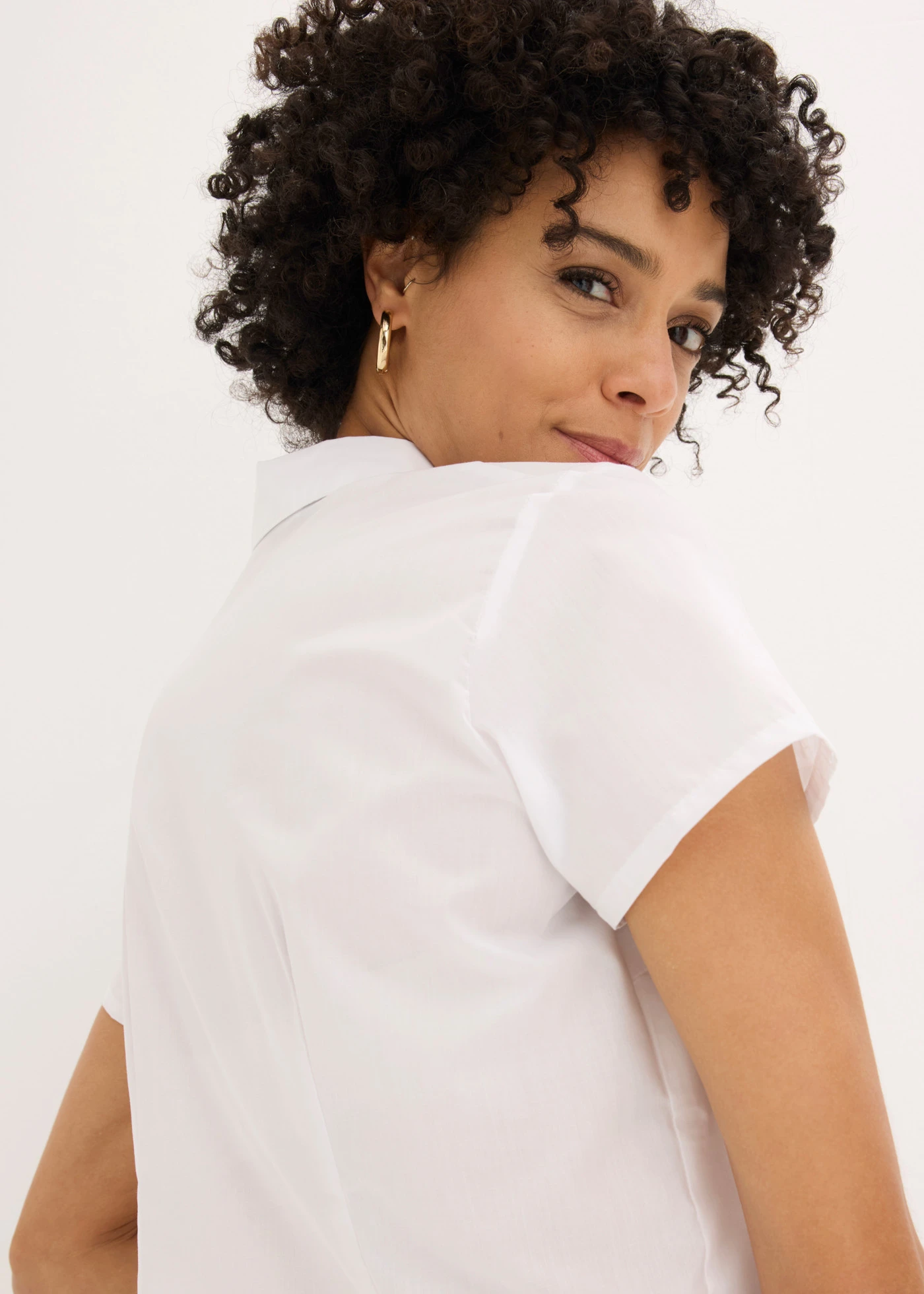 Popeline blouse met korte mouwen • wit • bonprix online shop