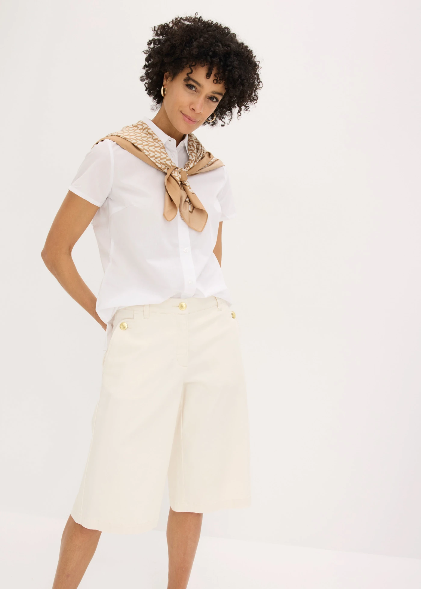 Popeline blouse met korte mouwen • wit • bonprix online shop