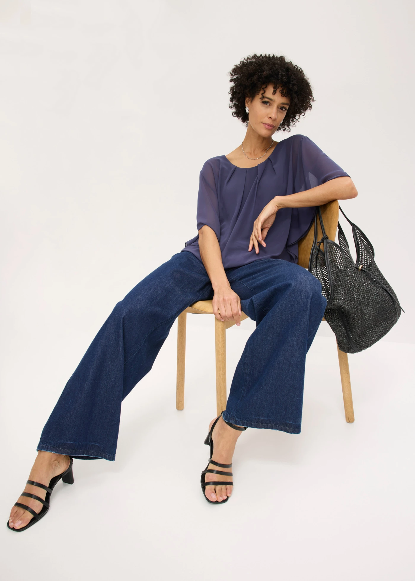 Chiffon blouse met ondershirt • indigo • bonprix online shop