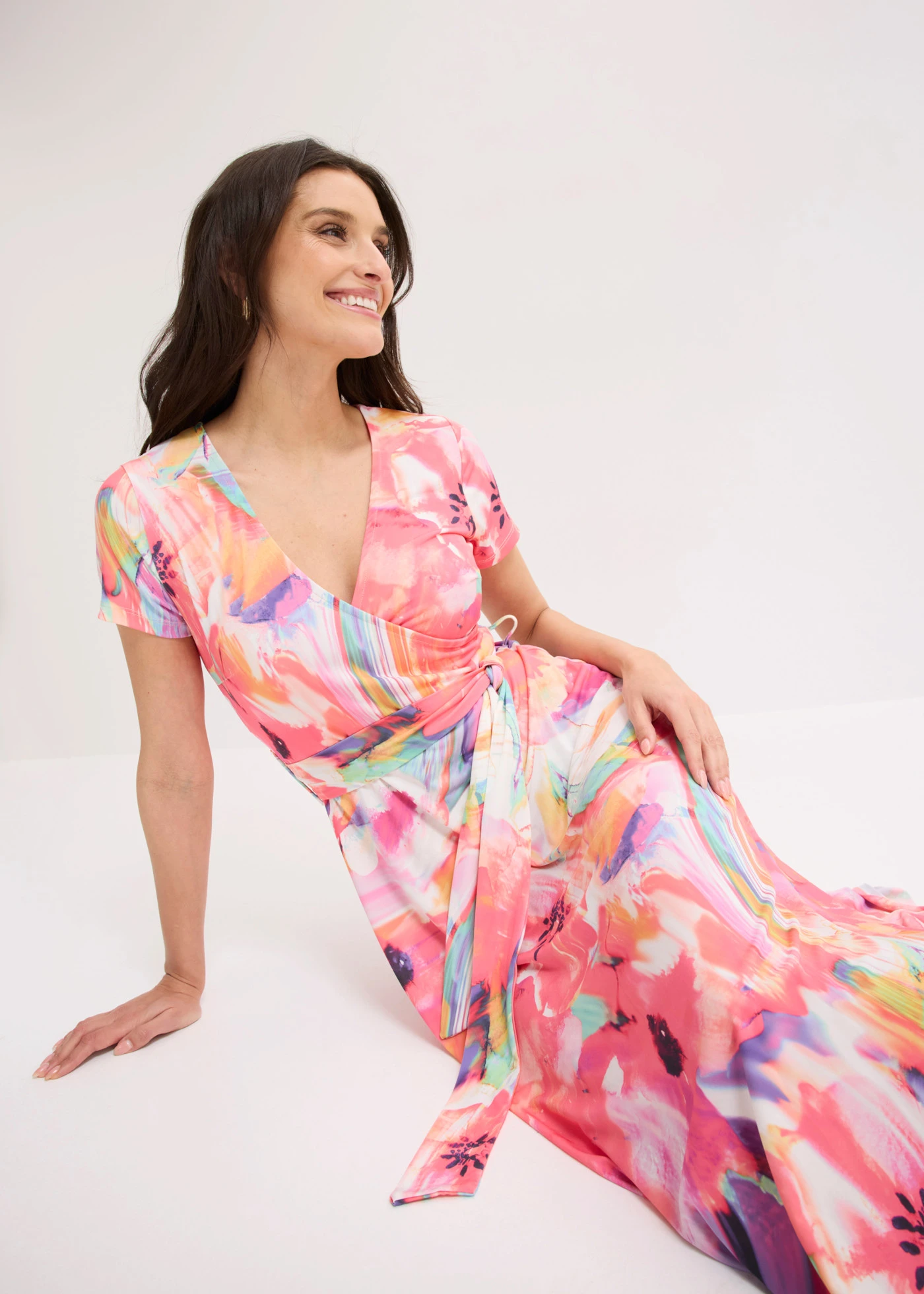 Robe longue • magenta/violet floral • Boutique bonprix