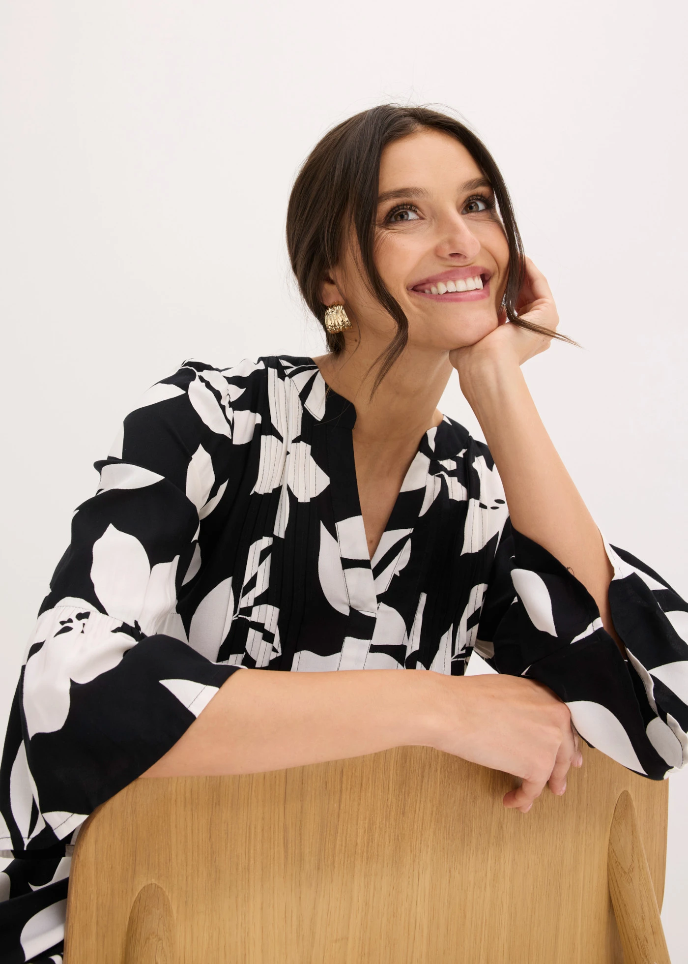 Maxi jurk van soepele viscose • zwart-wit gebloemd • bonprix online shop