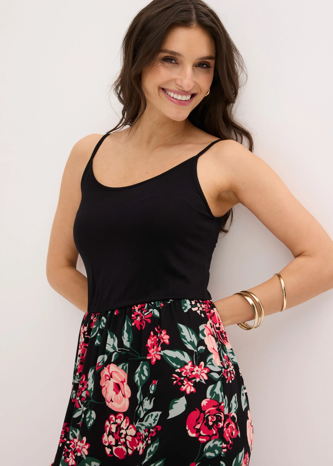 Maxi jurk met viscose • zwart gebloemd • bonprix online shop