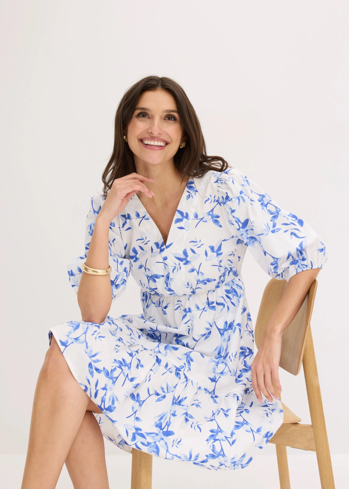 Minišaty z čisté bavlny • bílo-světle modrá s květy • bonprix obchod