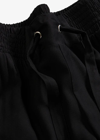 Bermuda van viscose met strikceintuur • zwart • bonprix online shop