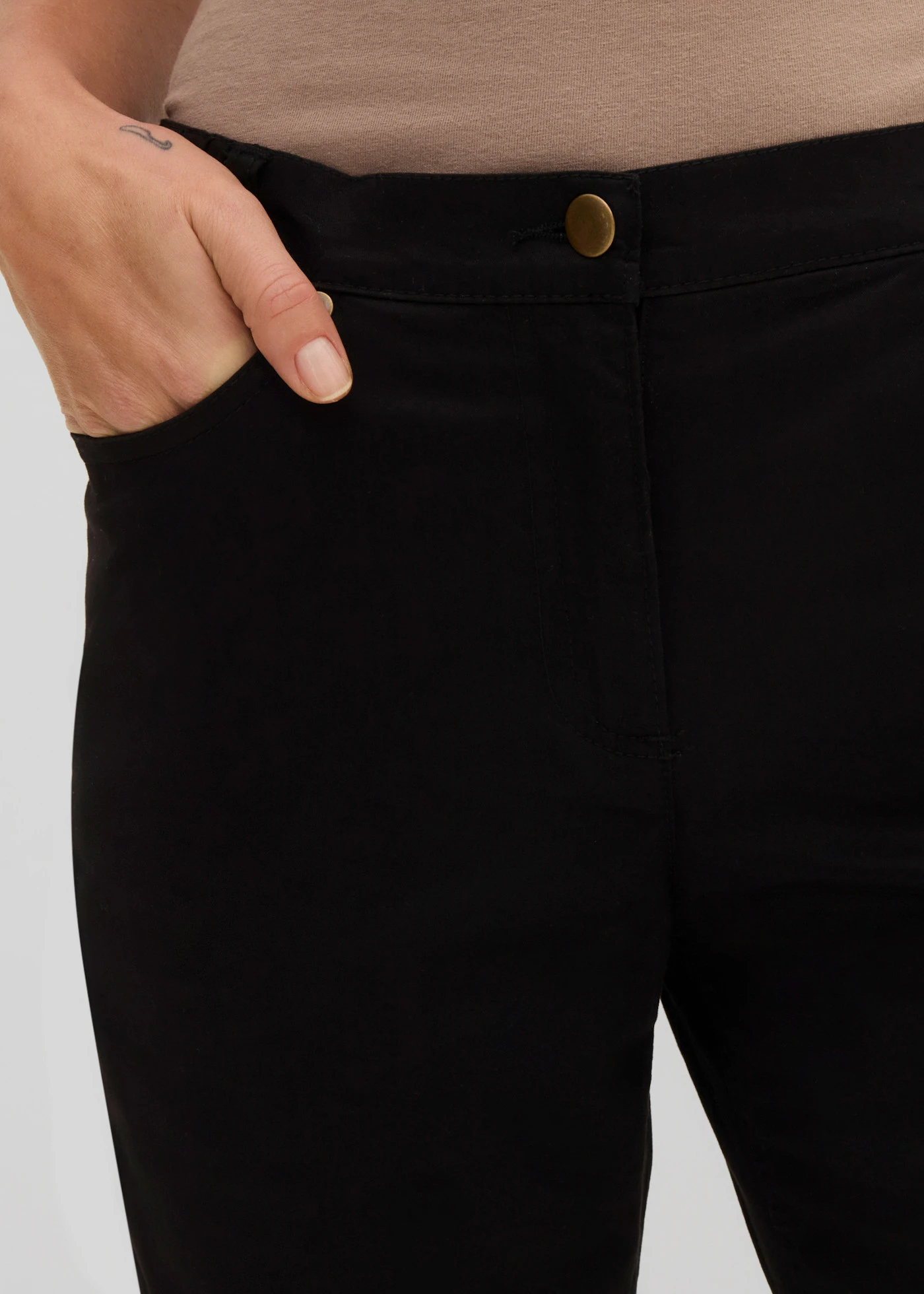 Katoenen bermuda met comfortband • zwart • bonprix online shop